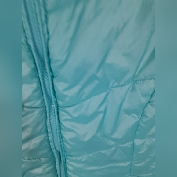 3/$15 Aeropostle Blue Zip Up Puff Vest Medium - Picture 4 of 8